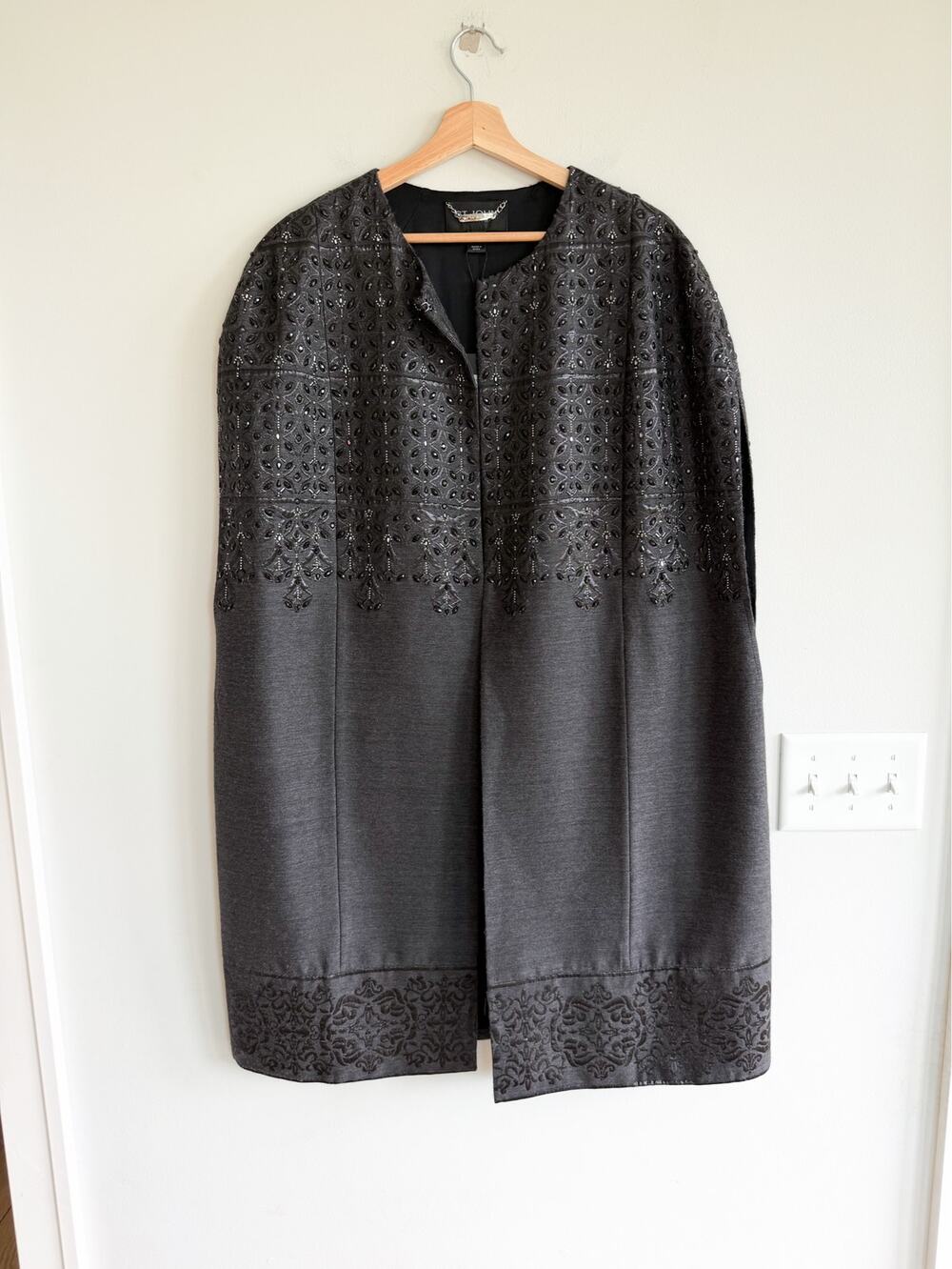 St. John Couture Embellished Beaded Open Front Evening Coat Topper Grey M NWT